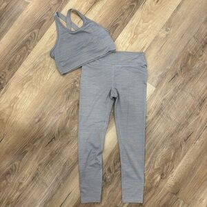 Scorpio Sol matching leggings and sports bra size 10/12